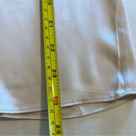 NWT~WHITE HOUSE BLACK MARKET  LIGHT PALOMINO
SMOCKED SHOUDLER SATIN
TOP BLOUSE~M - Picture 10 of 11